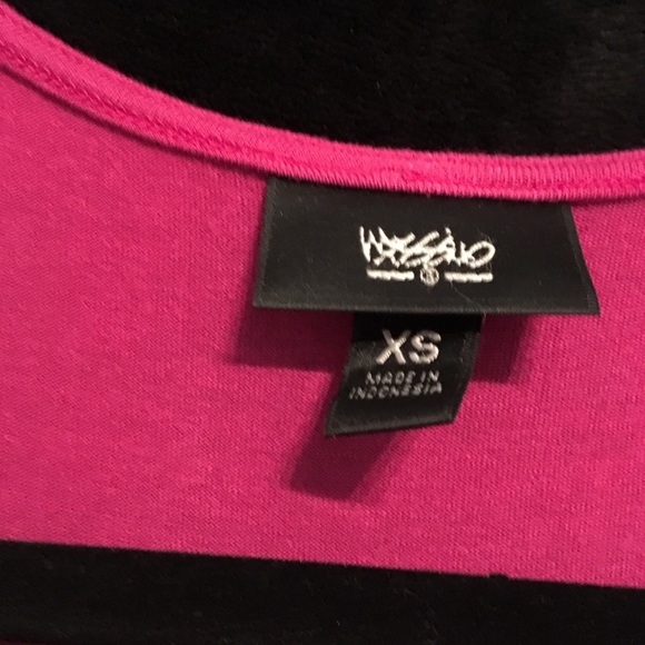 Mossimo Tank Top - Picture 2 of 2